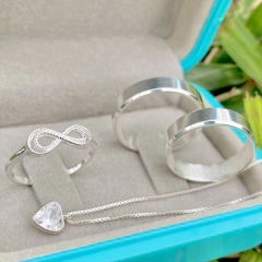 COMBO PAR DE ALIANÇAS CACTO ESTRELA 5MM + ANEL SOLITÁRIO + COLAR PONTO DE LUZ - comprar online