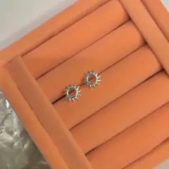 BRINCO SOL VAZADO AG