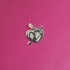 PINGENTE PERSONALIZADO CORAÇÃO CUPIDO COM FOTO