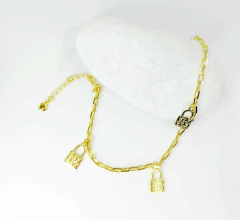 Pulseira C/ Pingentes Coração - comprar online