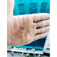 Corrente Pilastrina com Pingente cruz Vazada Trabalhada na internet