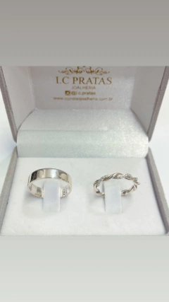 PAR DE ALIANÇAS MISTA TRANÇA