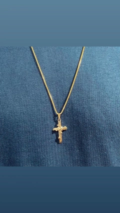 CONJUNTO CRUZ BRUTA BANHADA A OURO18K - comprar online