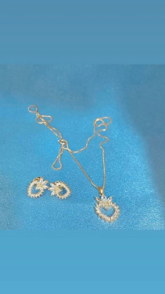 CONJUNTO CORAÇÃO CABINHO NAVETE BANHADO OURO18K - I C Pratas Joalherias