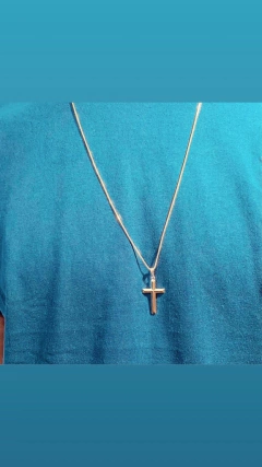 CONJUNTO CRUZ CHANFRADA BANHADA OURO18K