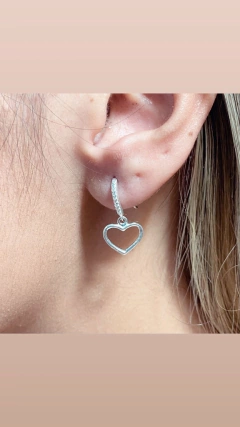 BRINCO ANZOL CORAÇÃO FIO PRATA na internet