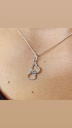 GARGANTILHA COM PINGENTE CORAÇÃO DUPLO PRATA925