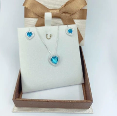 CONJUNTO CORAÇÃO AZUL COM MOLDURA CRAVEJADO PRATA925 - loja online