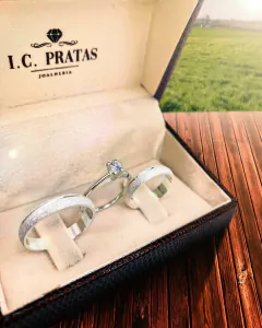 PAR DE ALIANÇA MATCH + ANEL SOLITARIO DE BRINDE