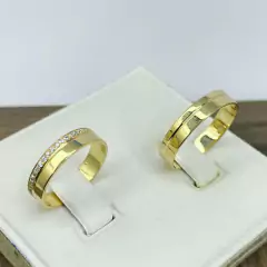 PAR DE ALIANÇAS MODELO RUGAL OURO18K - comprar online