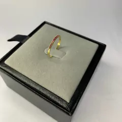 ANEL MEIA ALIANÇA DE RUBI OURO18K na internet