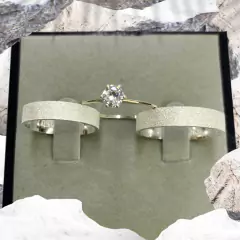 COMBO PAR DE ALIANÇA ESTER +ANEL SOLITARIO - comprar online