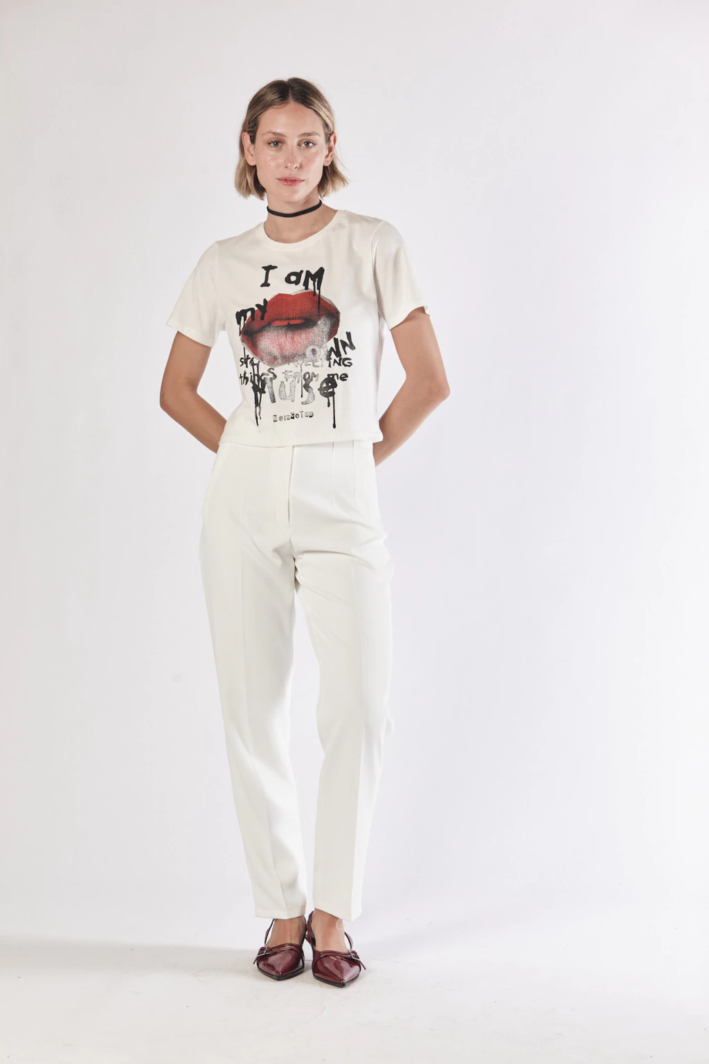 REMERA BURNING LOVE