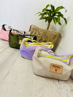 NECESER PEPPINA CON MANIJA - Peppina