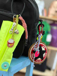 LLAVEROS CHARMS - Peppina