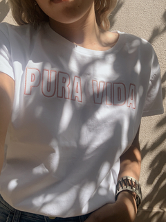 REMERA PURA VIDA ROSA - MDZ - comprar online