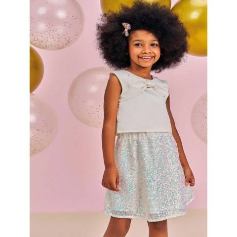 Conjunto de Blusa Boxy em Super Cetim e Saia em Paetê Kukiê