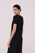 Remera V Azucena Negro - tienda online