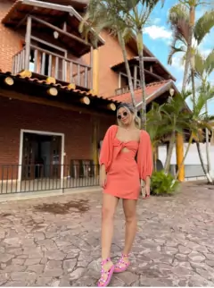 Vestido Malibu na internet