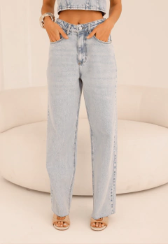 Calça Wide Leg Essentials Clara