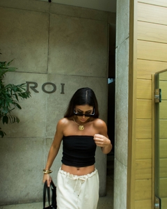 Cropped Tule