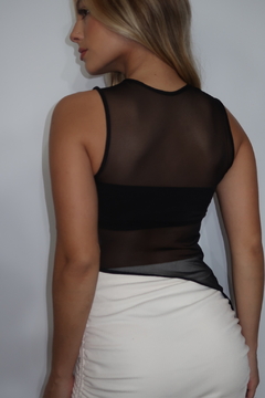 Blusa Tule Austin na internet