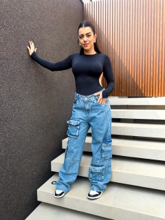 Calça Jeans Cargo Bag 2 Bolsos