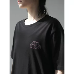 REMERA YEY