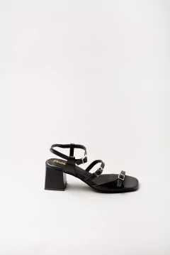 SANDALIA HEBILLITAS - comprar online