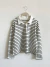 BUZO RAYAS CON CUELLO BOTONES (MEBU66) - Artesanias del Sol