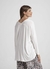 REMERON ESCOTE V EN LA ESPALDA (BAA5525) en internet