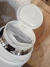 Imagen de CONTENEDOR TERMICO PARA ALIMENTOS CON CUCHARA BLANCO (DEES4064B)