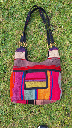 Bolso de Puyo antiguo en internet