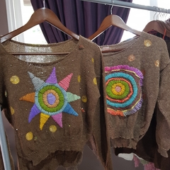 Sweater de lana de llama bordado en internet
