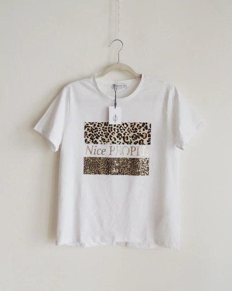 Remera Stradivarius - T. M
