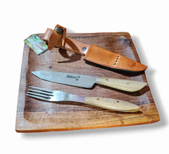 Imagen de Plato De Algarrobo + Cuchillo Y Tenedor El Cabure Inoxidable
