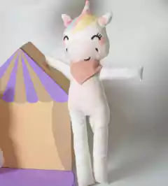 MUÑECO PATAS LARGAS