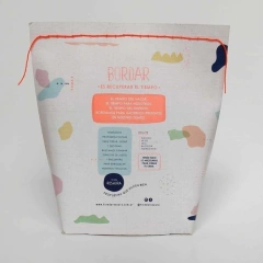 KIT DE BORDADO MONO AULLADOR en internet