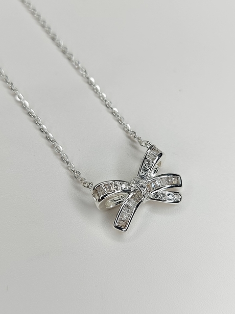 Conjunto Acero Blanco Moño con piedra cubic - comprar online