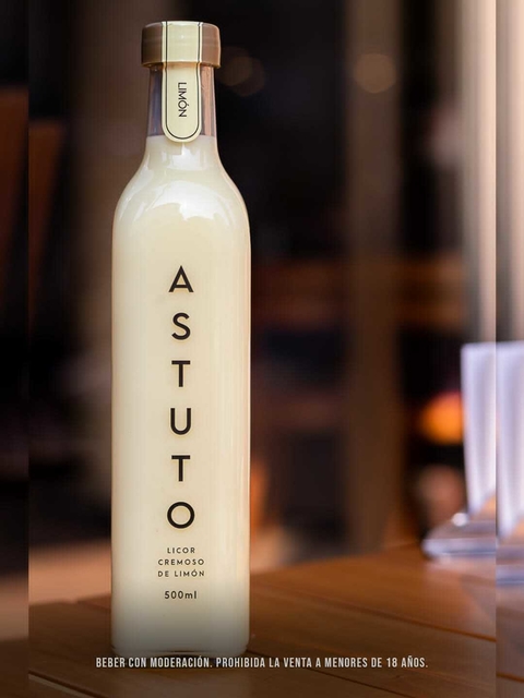 ASTUTO - Licor de Limon