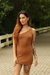 VESTIDO CANELADO OMBRO SÓ OCRE - comprar online