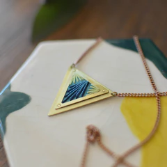 Triangular Bronce Largo - Pimienta 