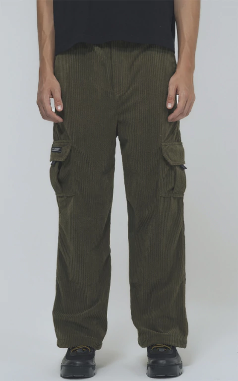 PANTALON DISTRICT VERDE LUXO O510107