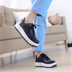 Imagen de zapatilla Helena
