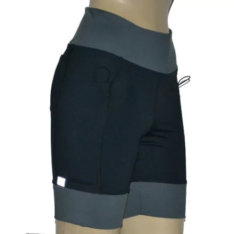 Bermuda 4 Bolsos Preta com Barra e Cós Anatômico Chumbo