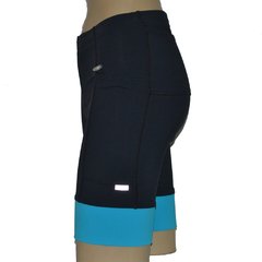 Bermuda 4 Bolsos Preta com Barra Azul Claro - comprar online