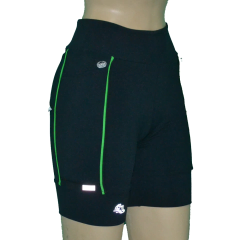 Bermuda 4 Bolsos Preto com Vivo Verde