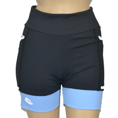 Shortinho 4 Bolsos Preto com Barra Azul Fly na internet