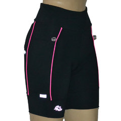 Bermuda 4 Bolsos Preto com o Vivo Rosa