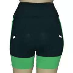 Shortinho 4 Bolsos Preto com Barra e Vivo Verde Bonito - comprar online